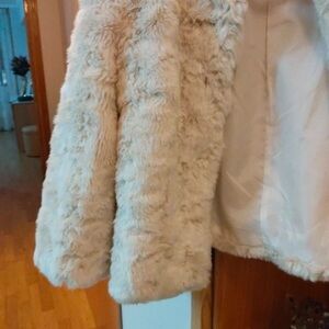 Women's Cream Faux Fur Jacket